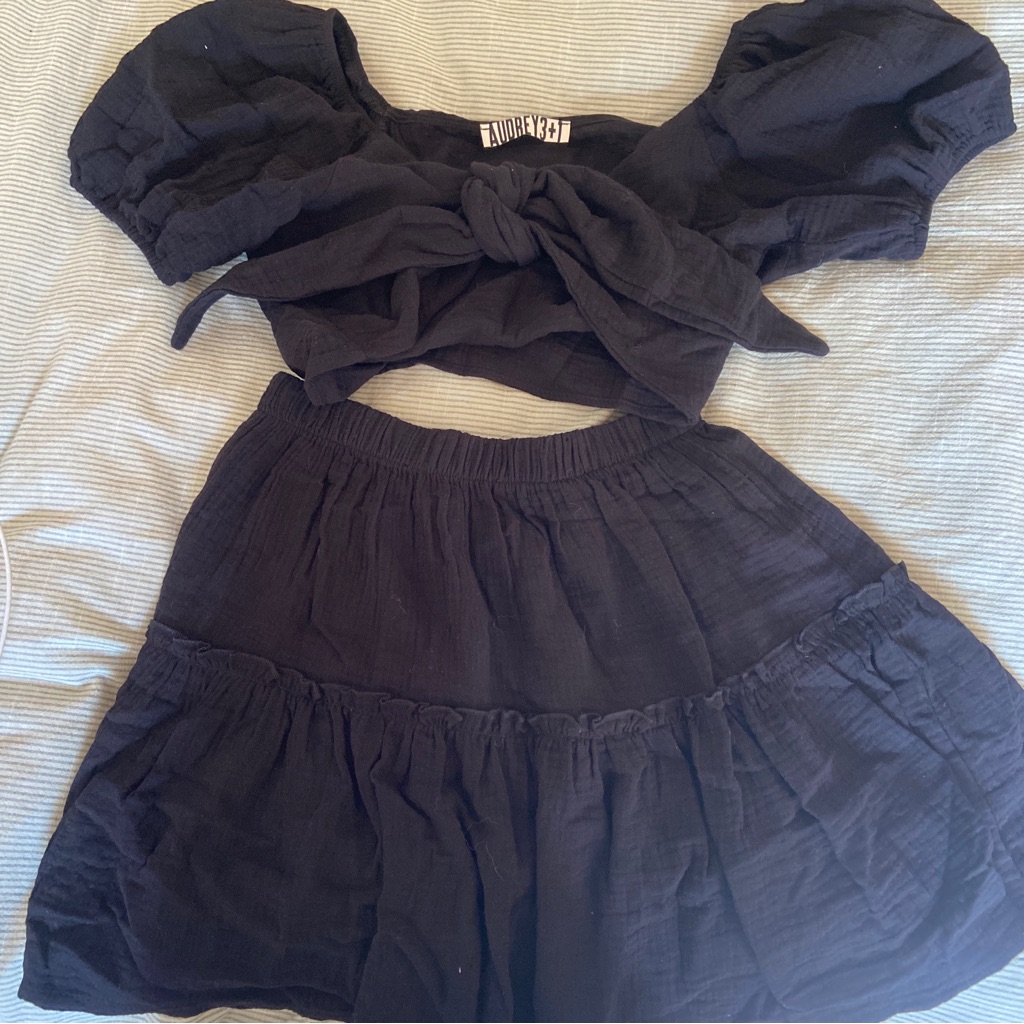 Black Tie Top And Skirt Set